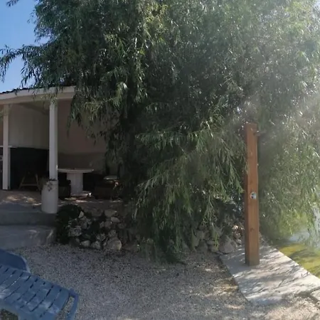 Zuzette Pensionat 3*