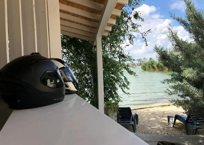 Zuzette ゲストハウス 3*