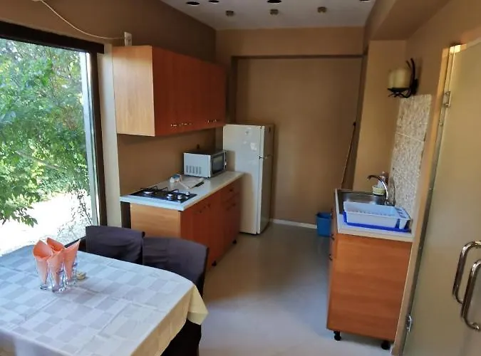 Zuzette ゲストハウス 3*