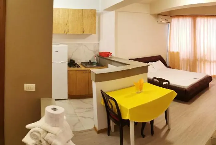 Zuzette ゲストハウス 3*